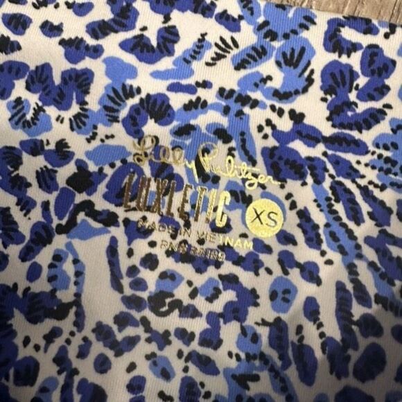 NWT Lilly Pulitzer UPF 50+ Luxletic Carpe Vita Flare Legging Blue Twisted Up XS - Picture 5 of 7